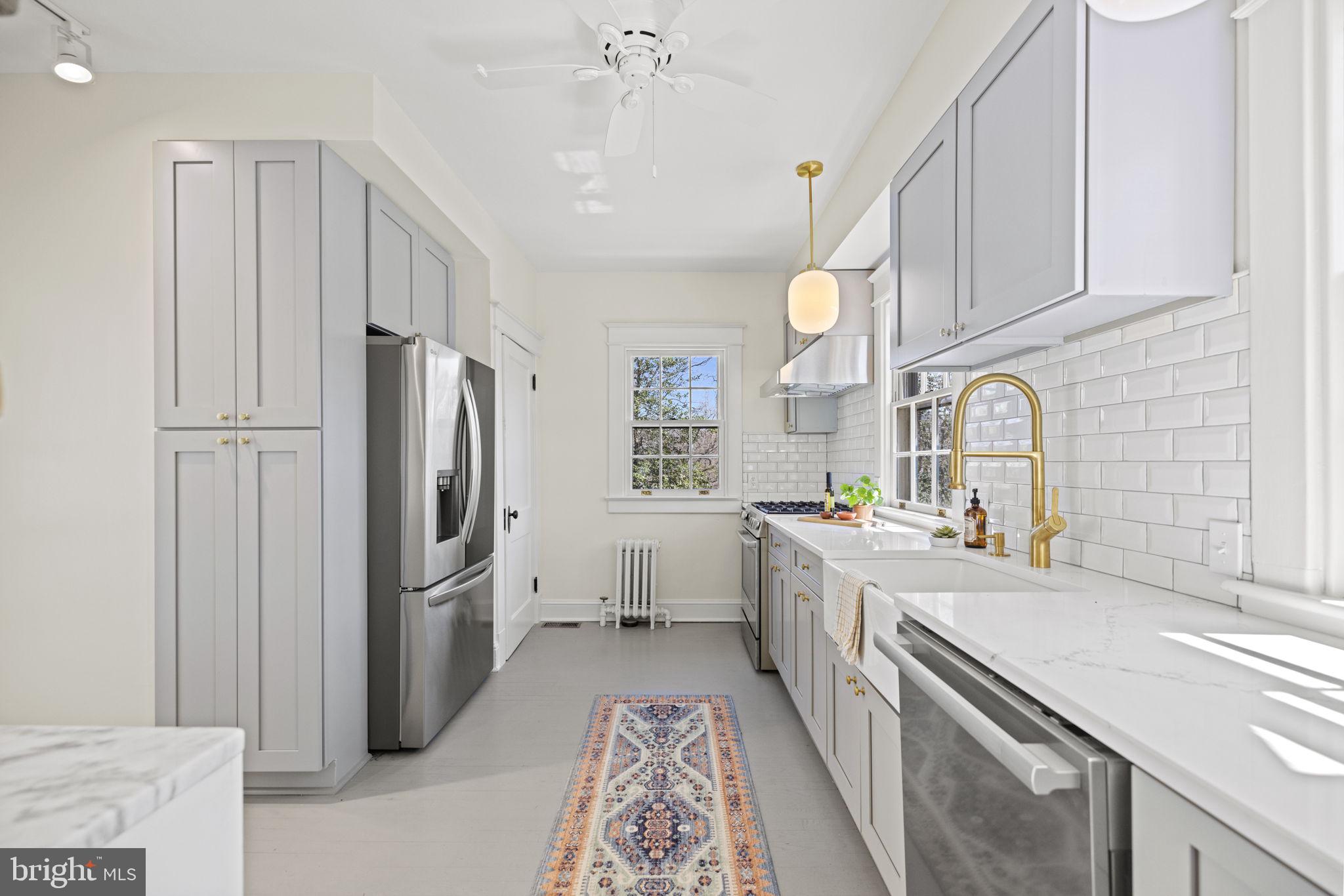 38 Hickory Avenue Takoma Park, MD 20912 - Photo 9 of 41