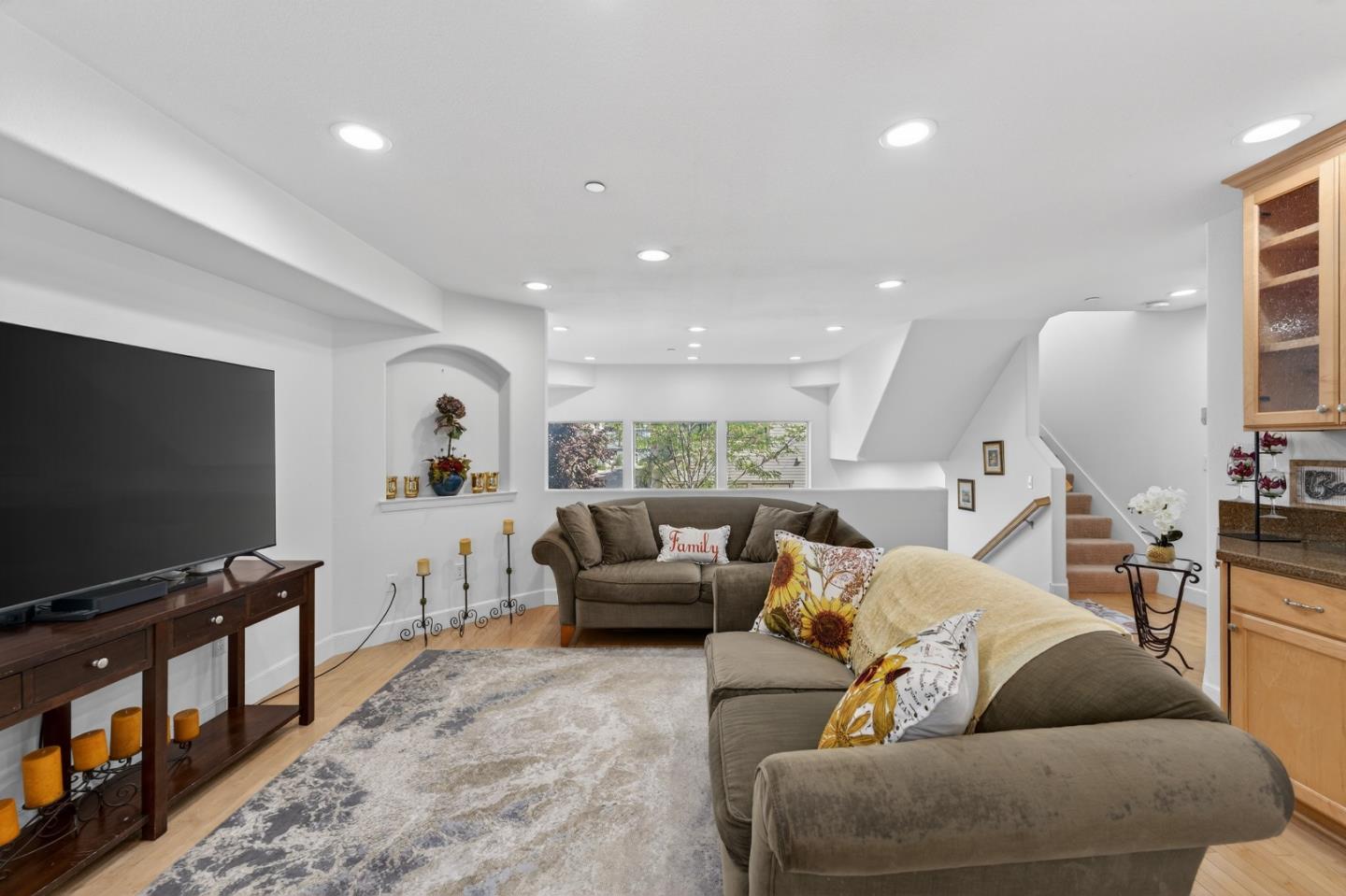 951 South Wolfe Road Sunnyvale, CA 94086 - Photo 14 of 39