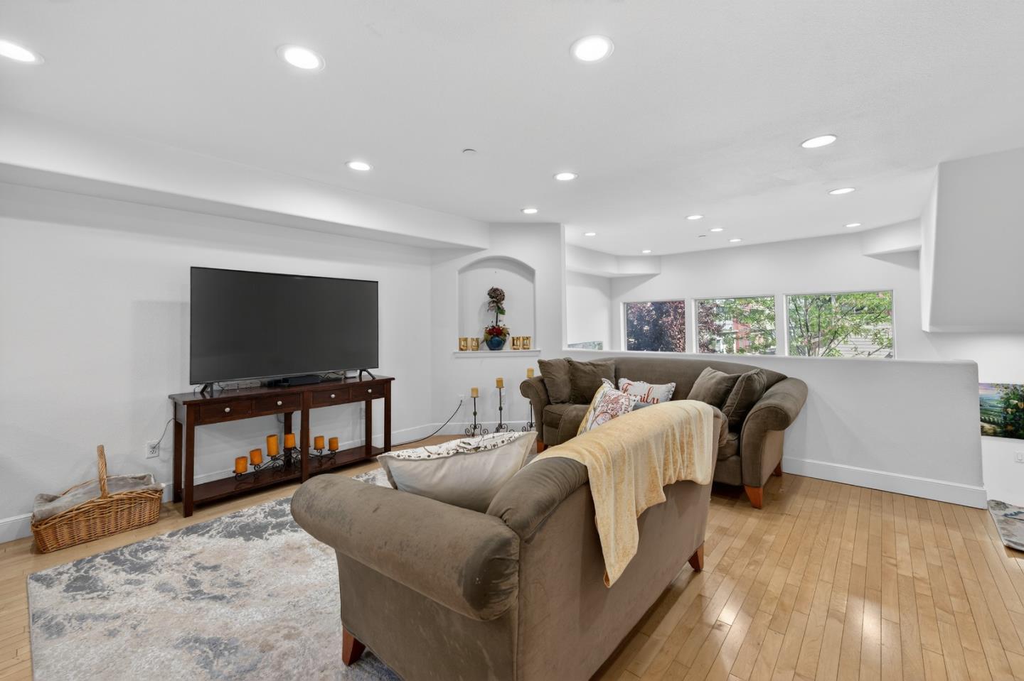 951 South Wolfe Road Sunnyvale, CA 94086 - Photo 16 of 39