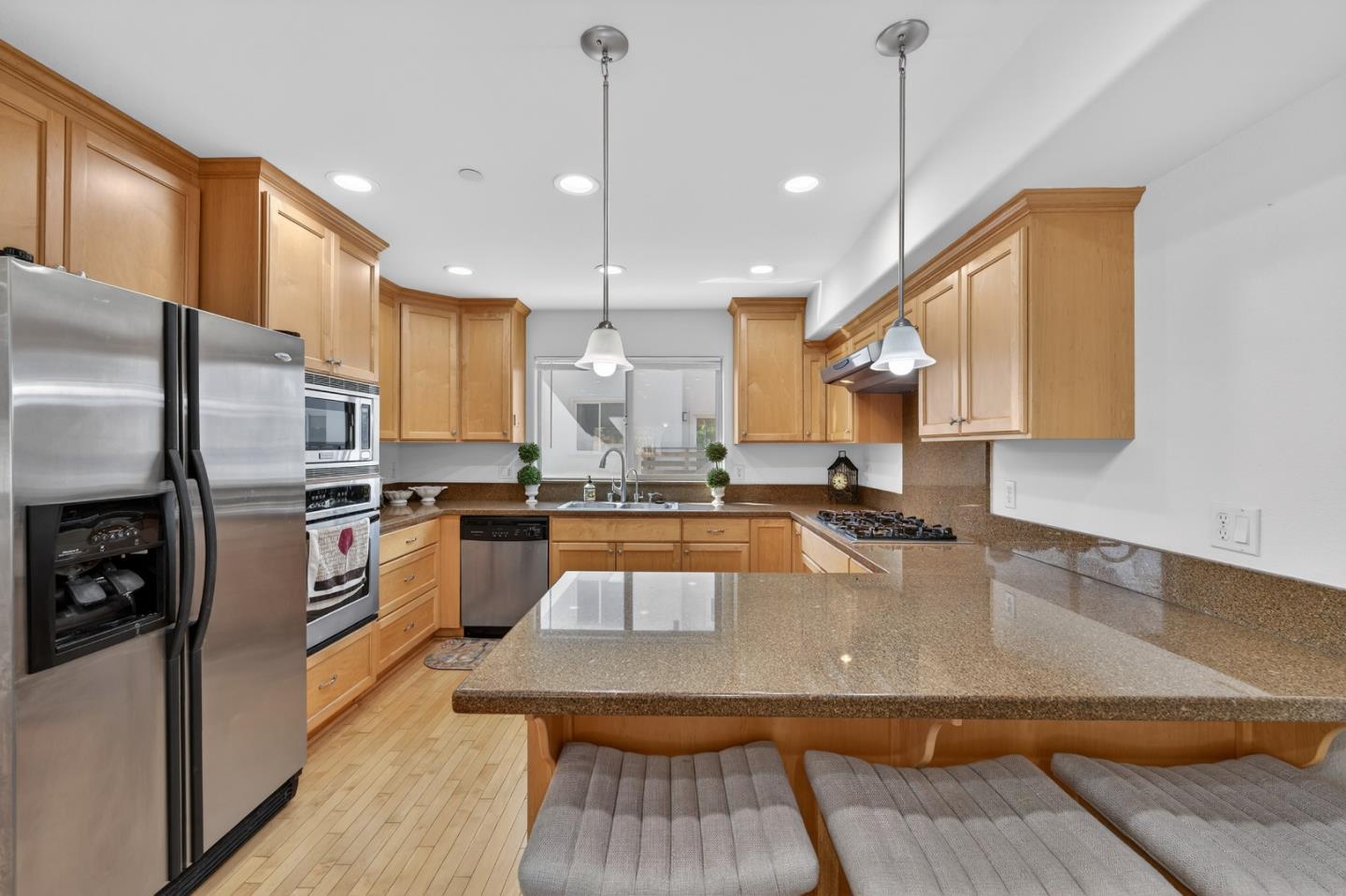 951 South Wolfe Road Sunnyvale, CA 94086 - Photo 23 of 39