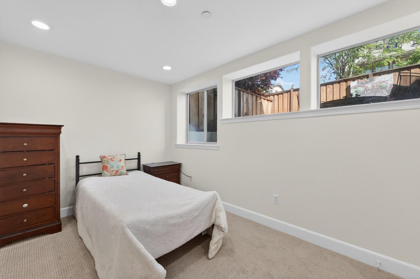 951 South Wolfe Road Sunnyvale, CA 94086 - Photo 8 of 39