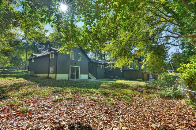 $1,190,000 | 3301 Archdale Drive, Charlotte, NC 28210