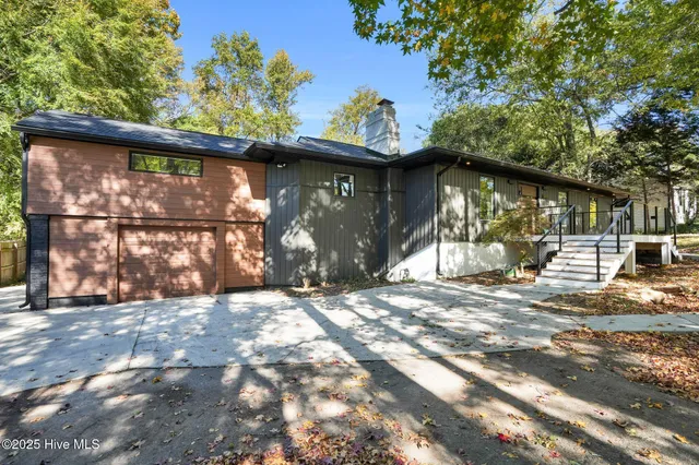 $1,190,000 | 3301 Archdale Drive, Charlotte, NC 28210