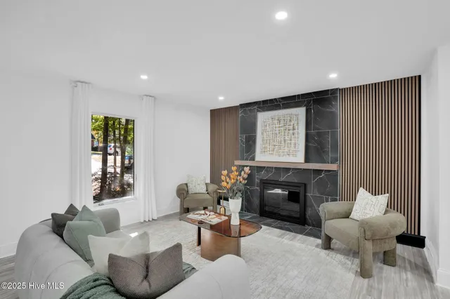 $1,190,000 | 3301 Archdale Drive, Charlotte, NC 28210