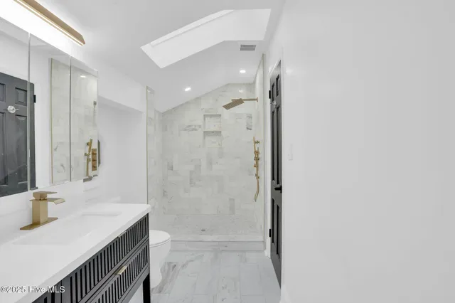 $1,190,000 | 3301 Archdale Drive, Charlotte, NC 28210