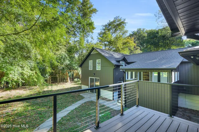 $1,190,000 | 3301 Archdale Drive, Charlotte, NC 28210