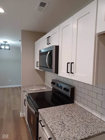 $1,650 | 12517 Timber Creek Drive, Unit 1, Carmel, IN 46032