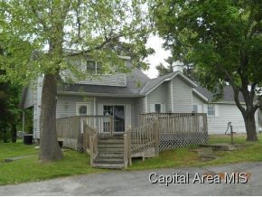 1565 Carter Road Jacksonville, IL 62650 - Photo 2 of 13