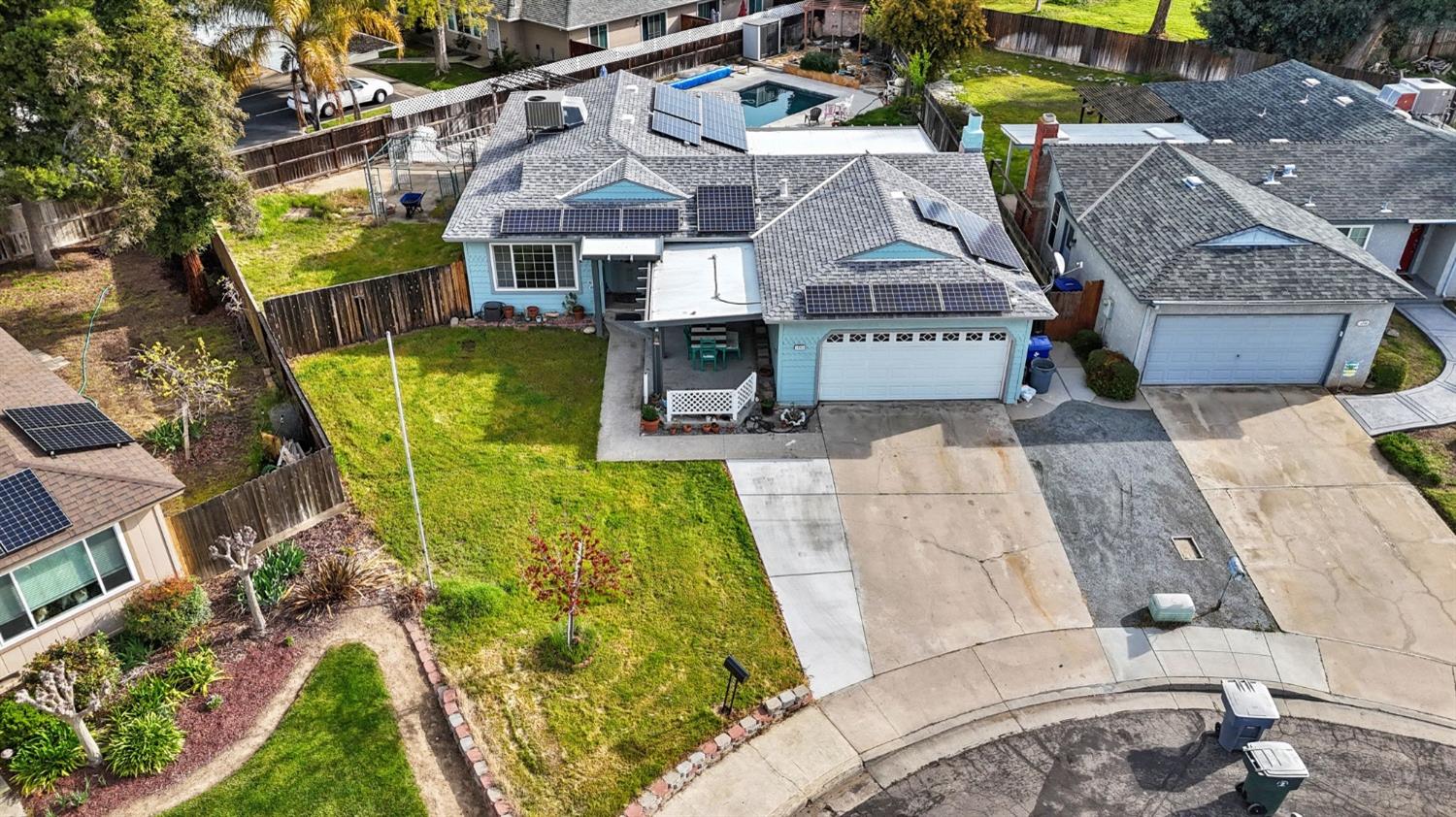 1443 Fairmont Avenue Clovis, CA 93611 - Photo 30 of 35 front view of house with a yard