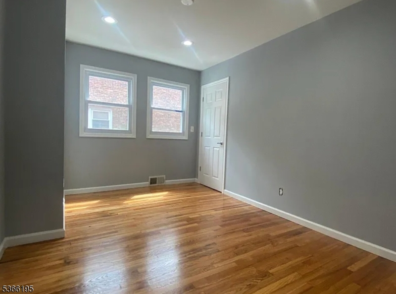 2089 Galloping Hill Road, Unit 1 Union, NJ 07083 - Photo 8 of 24