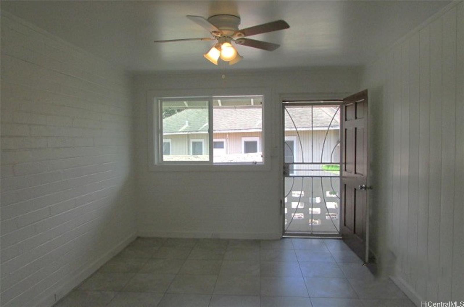 1449 Punchbowl Street Honolulu, HI 96813 - Photo 8 of 18 a view of an empty room with a window