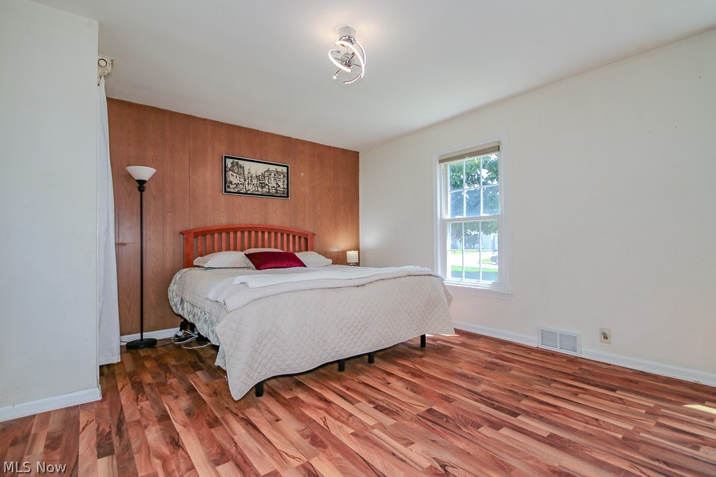 5084 Forest Road Mentor, OH 44060 - Photo 17 of 34