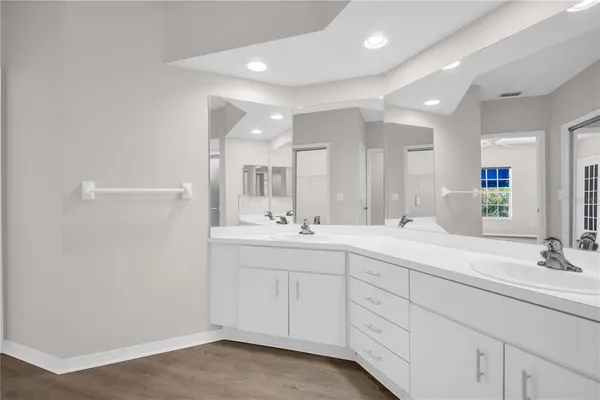 $400,000 | 11531 Shipwatch Drive, Unit 1037, Largo, FL 33774