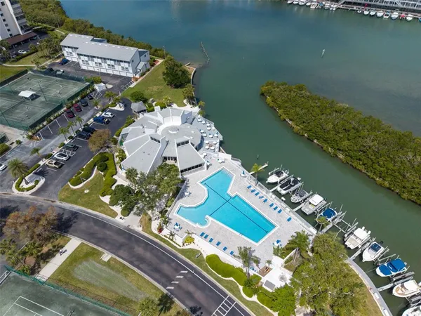 $400,000 | 11531 Shipwatch Drive, Unit 1037, Largo, FL 33774