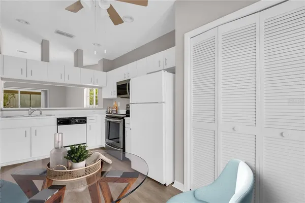 $400,000 | 11531 Shipwatch Drive, Unit 1037, Largo, FL 33774