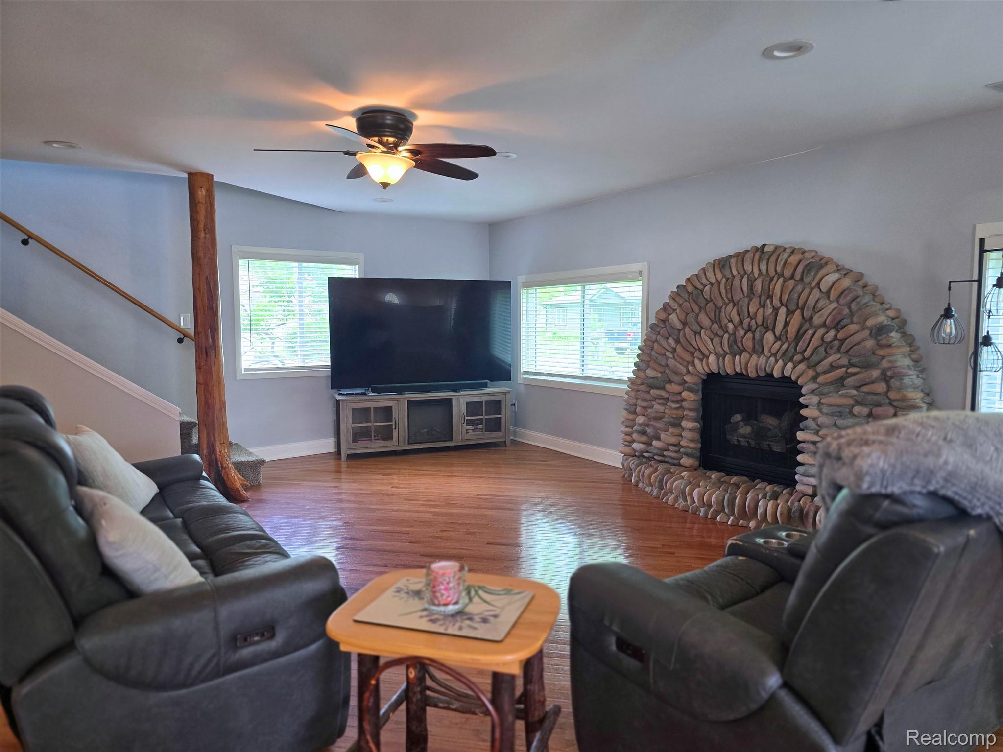 135 North Haven Street Novi, MI 48377 - Photo 3 of 36 3.jpg