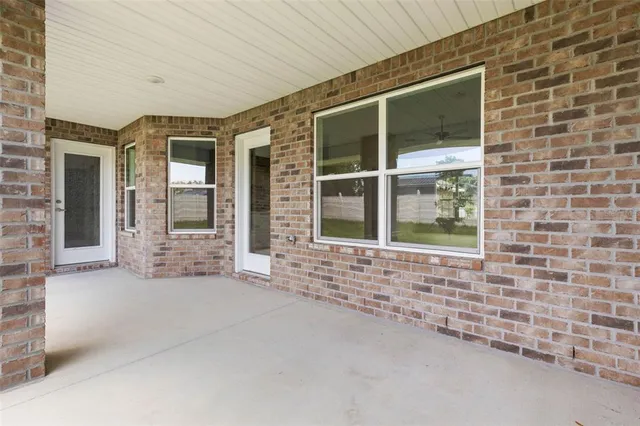 $375,900 | 128 Bird Of Paradise Drive, Palm Coast, FL 32137