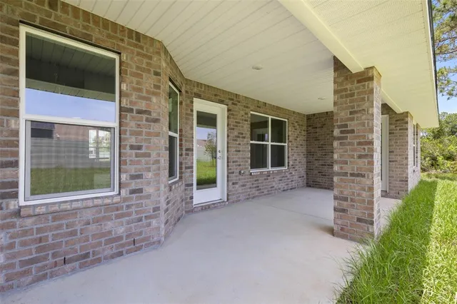 $375,900 | 128 Bird Of Paradise Drive, Palm Coast, FL 32137