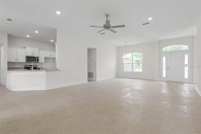 $375,900 | 128 Bird Of Paradise Drive, Palm Coast, FL 32137