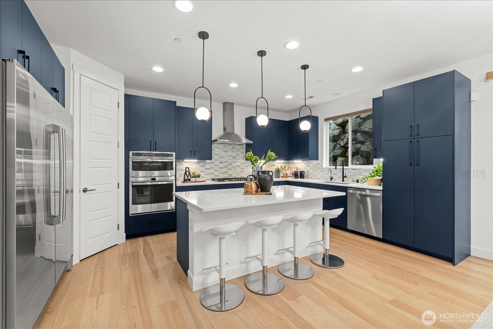 17817 41st Drive Southeast Bothell, WA 98012 - Photo 12 of 40