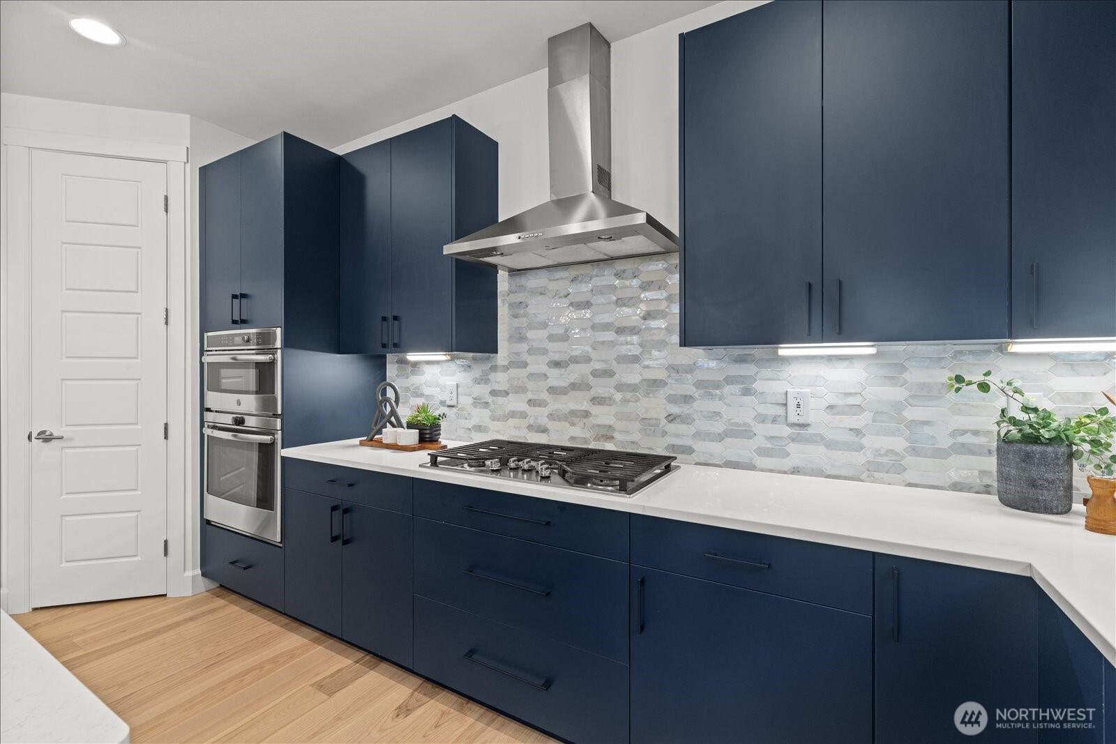 17817 41st Drive Southeast Bothell, WA 98012 - Photo 13 of 40