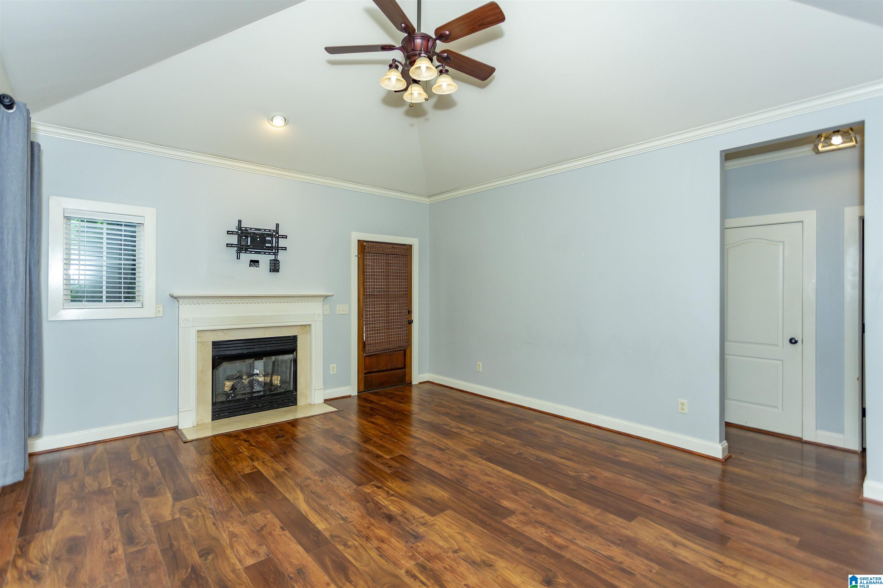 1120 Weybridge Way Pelham, AL 35124 - Photo 3 of 56