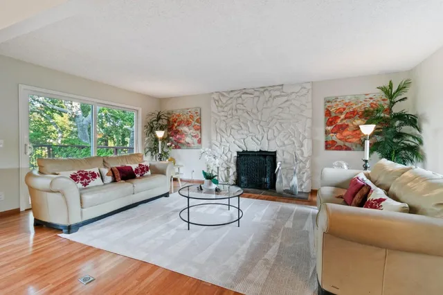 $2,795,000 | 878 Hillcrest Drive, Redwood City, CA 94062