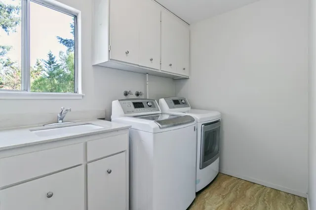 $2,795,000 | 878 Hillcrest Drive, Redwood City, CA 94062