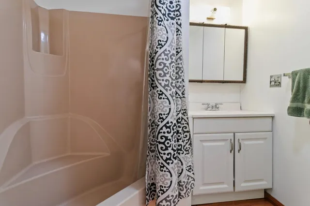 $2,795,000 | 878 Hillcrest Drive, Redwood City, CA 94062