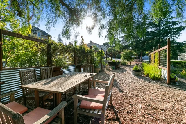 $2,795,000 | 878 Hillcrest Drive, Redwood City, CA 94062