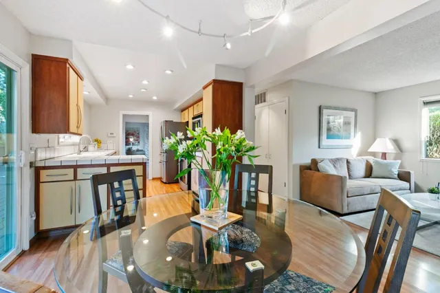 $2,795,000 | 878 Hillcrest Drive, Redwood City, CA 94062