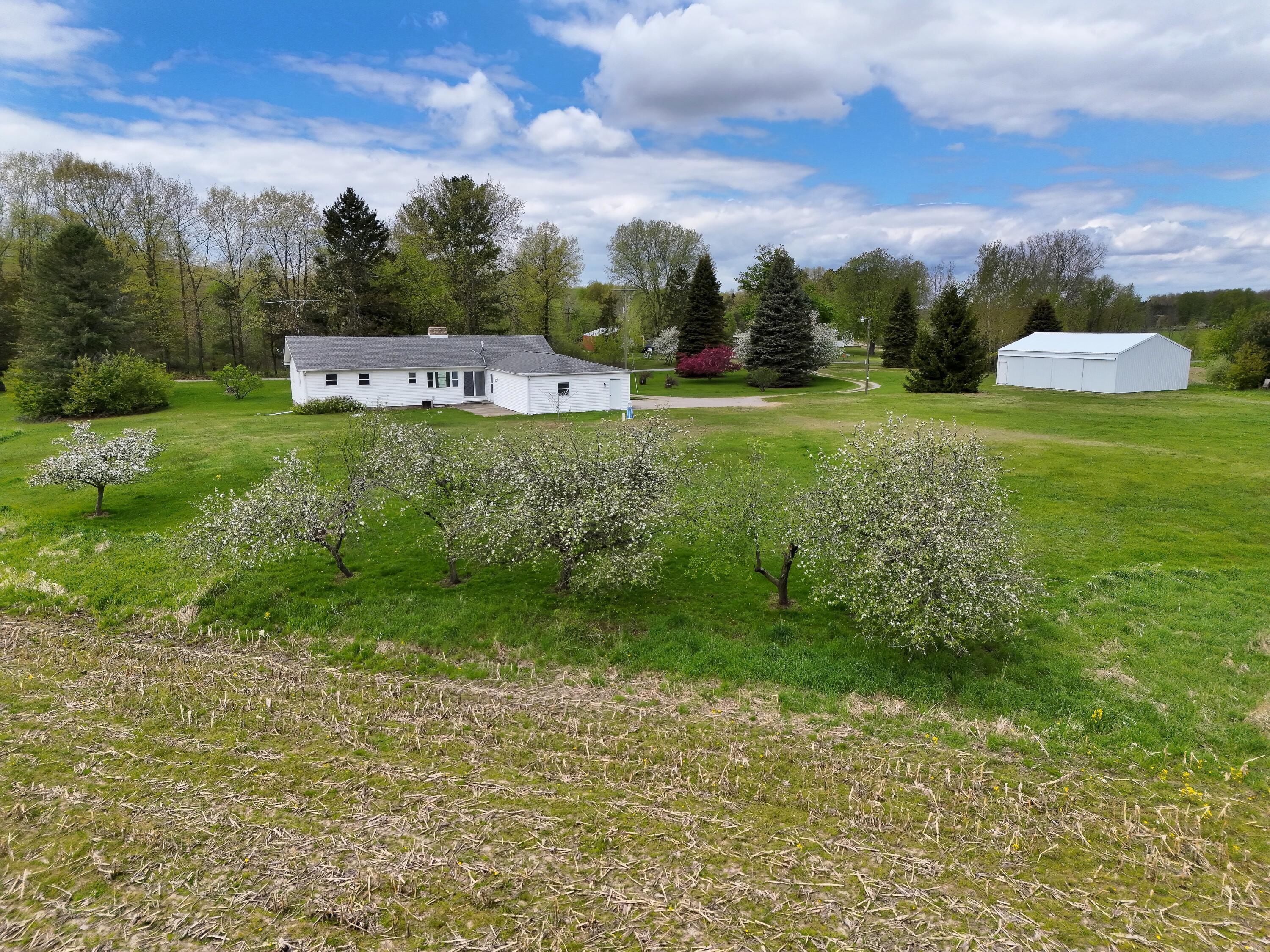 16753 South Fenmore Road Bannister, MI 48807 - Photo 35 of 35 44