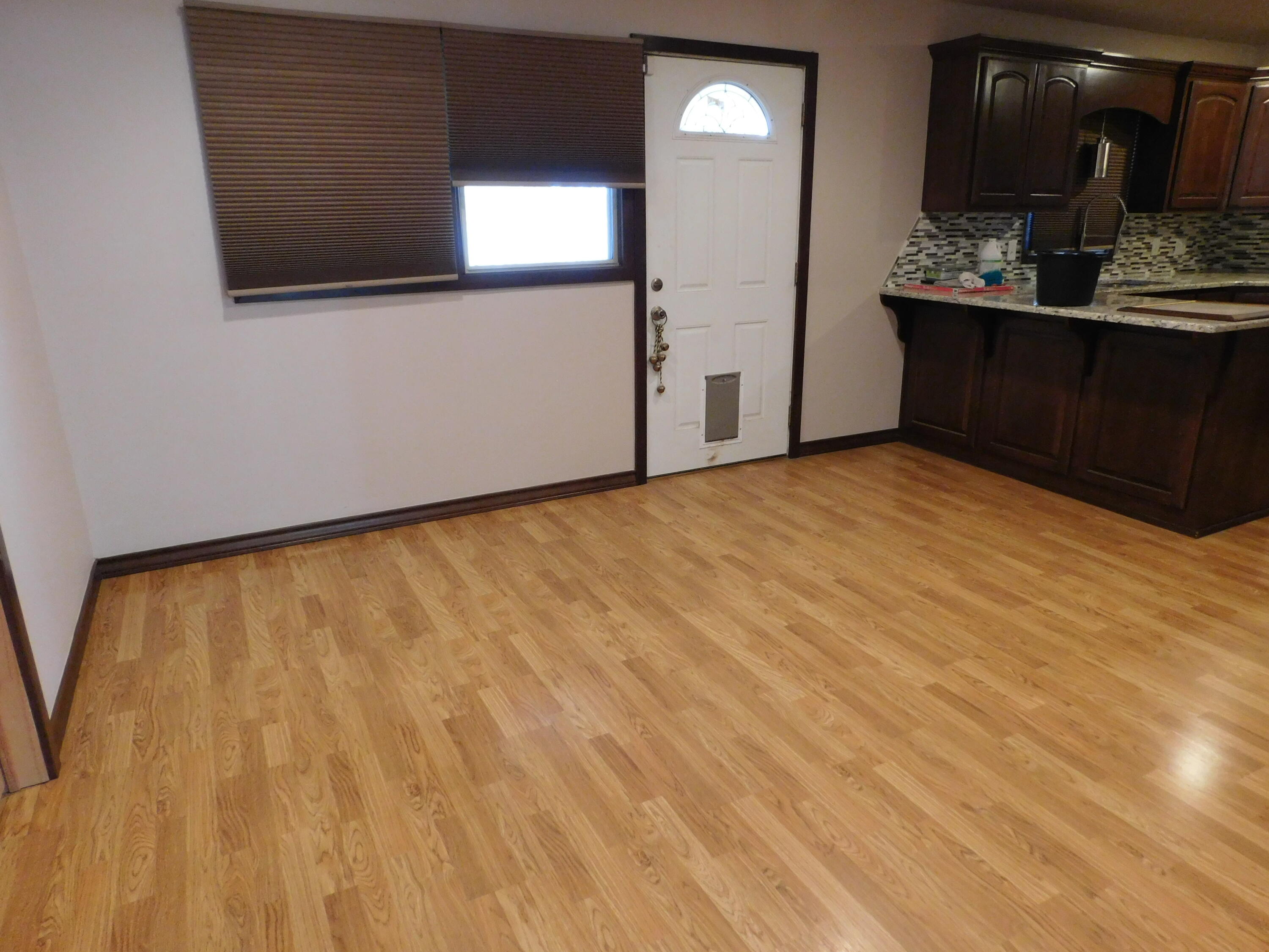 1722 West Ave B Muleshoe, TX 79347 - Photo 4 of 20