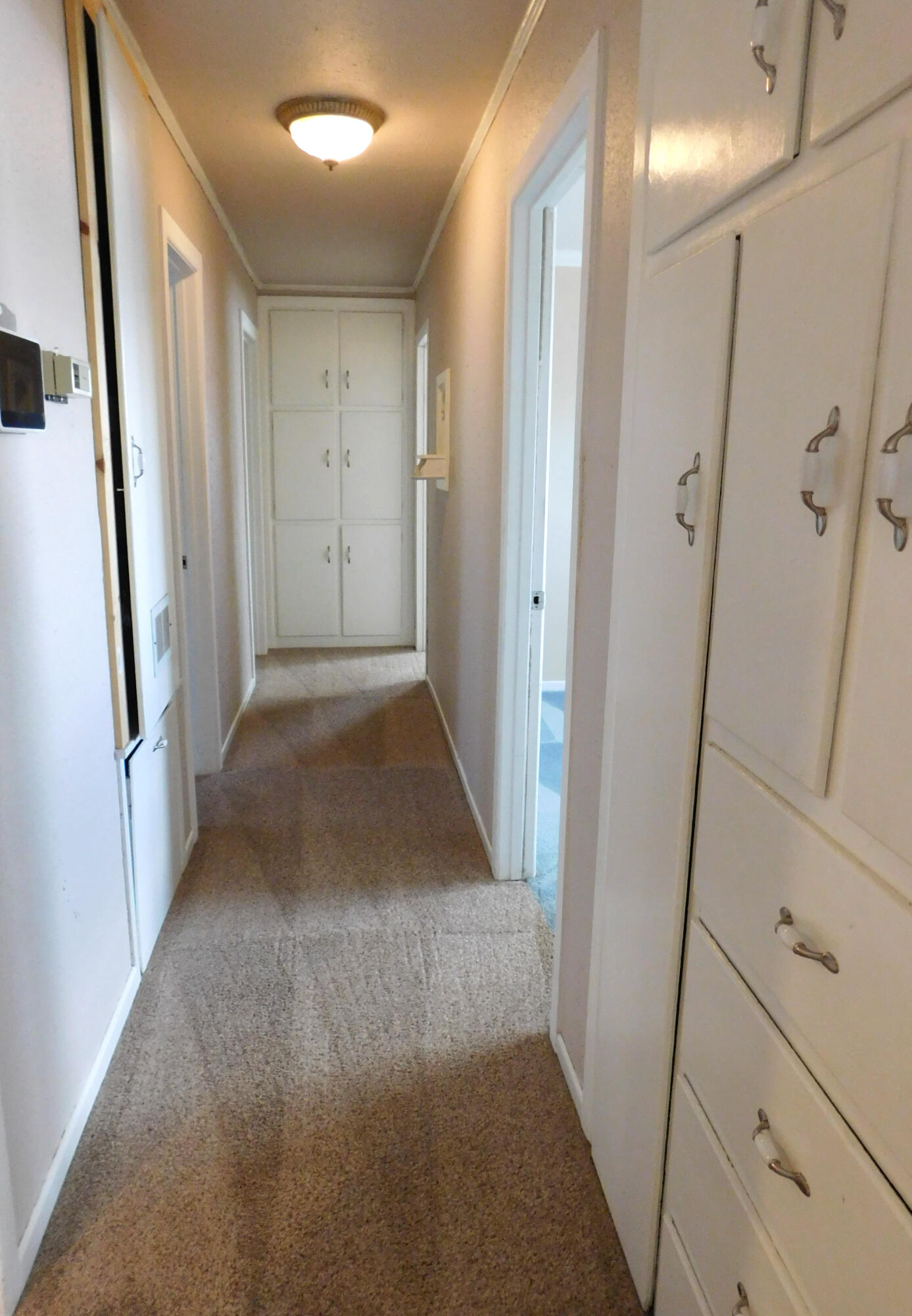 1722 West Ave B Muleshoe, TX 79347 - Photo 8 of 20 a view of hallway