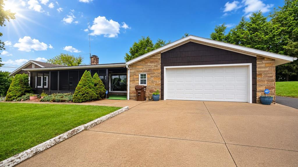 2843 Leechburg Road Lower Burrell, PA 15068 - Photo 1 of 16