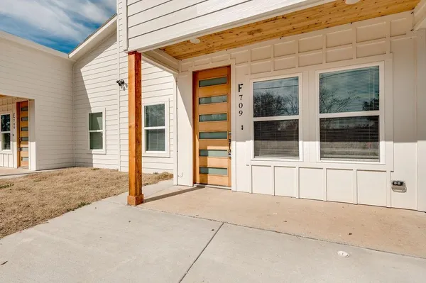 $2,200 | 709 Fuller Street, Sulphur Springs, TX 75482