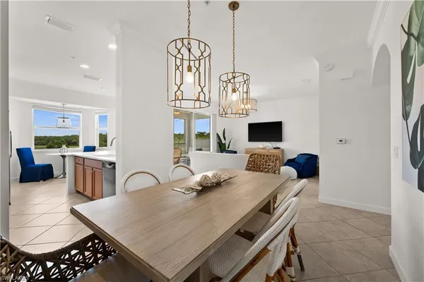 $6,500 | 10345 Heritage Bay Boulevard, Unit 2046, Naples, FL 34120
