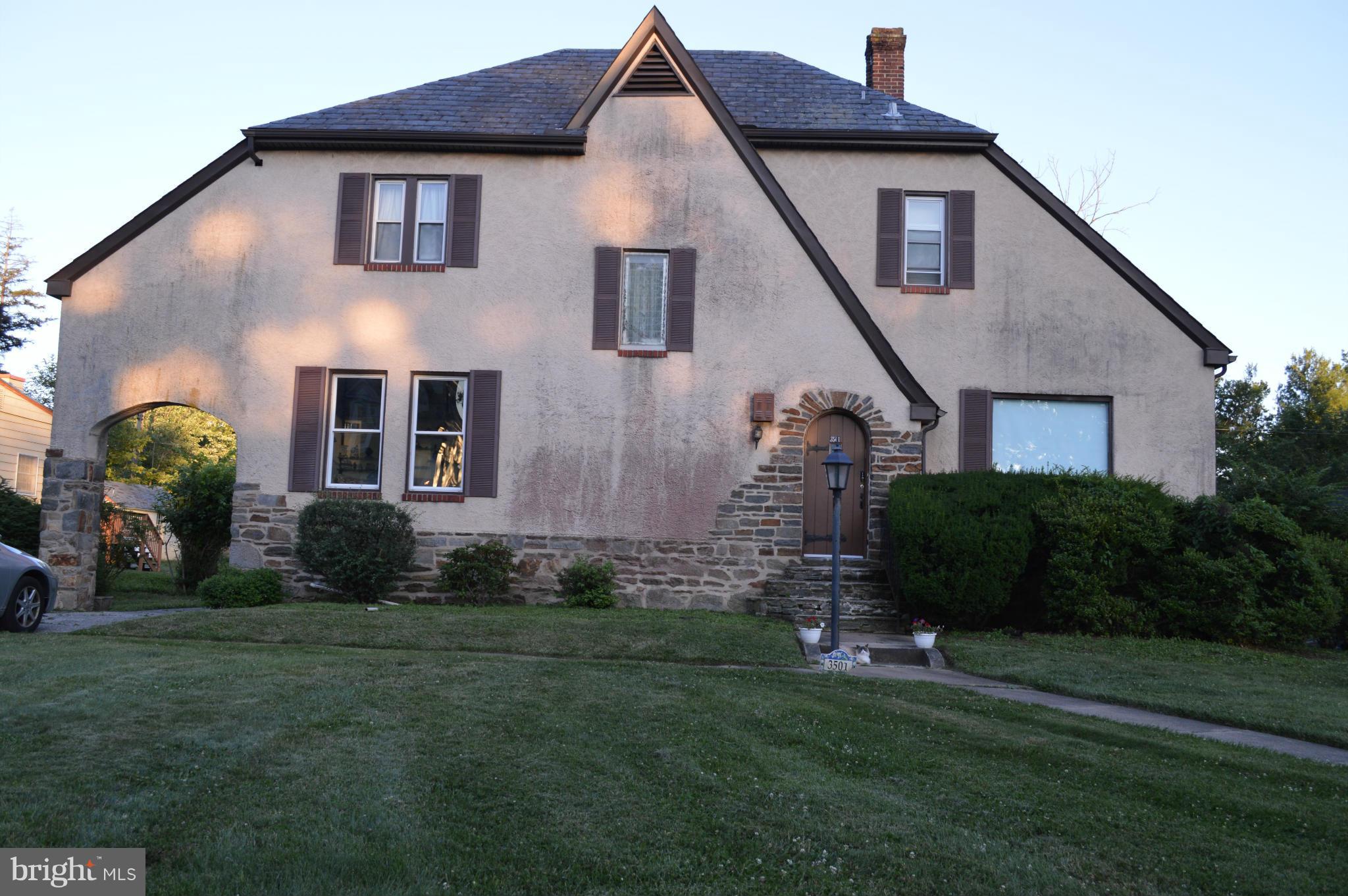 Exterior (Front)