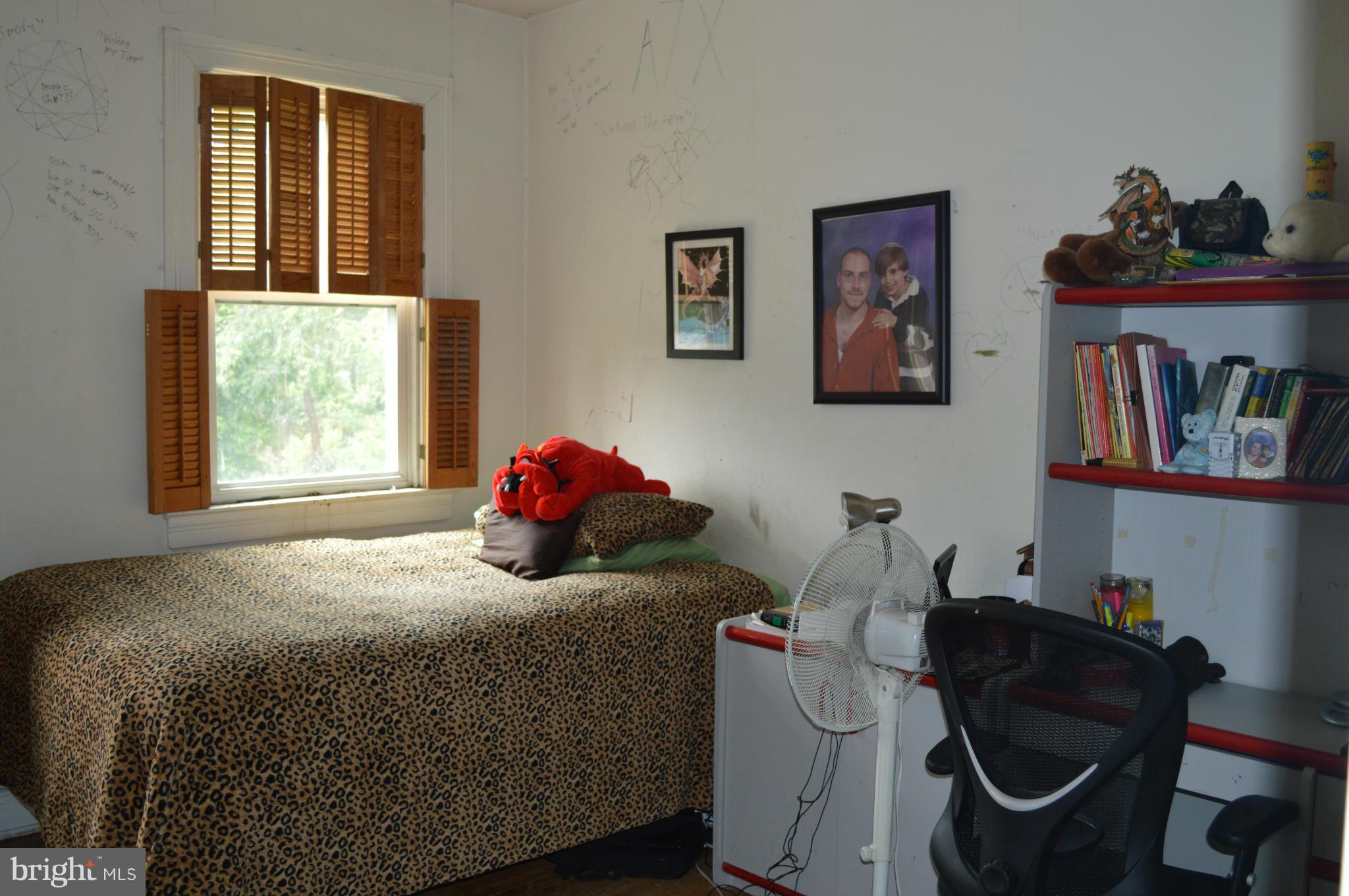 3501 Shelburne Road Baltimore, MD 21208 - Photo 18 of 21 Bedroom
