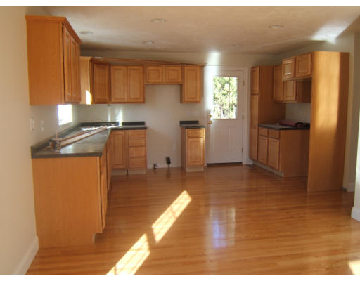 16 Flat Rock Road Windham, NH 03087 - Photo 17 of 21