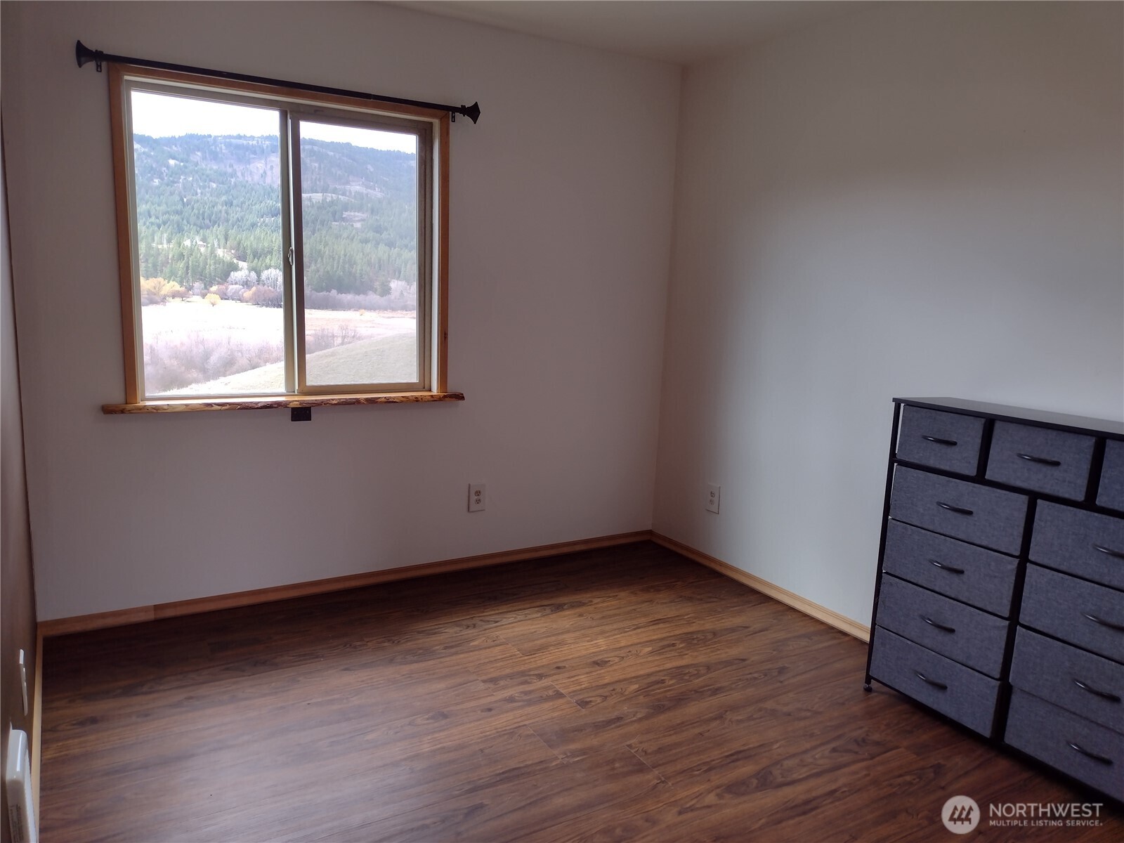 6 Tanager Lane Republic, WA 99166 - Photo 11 of 28