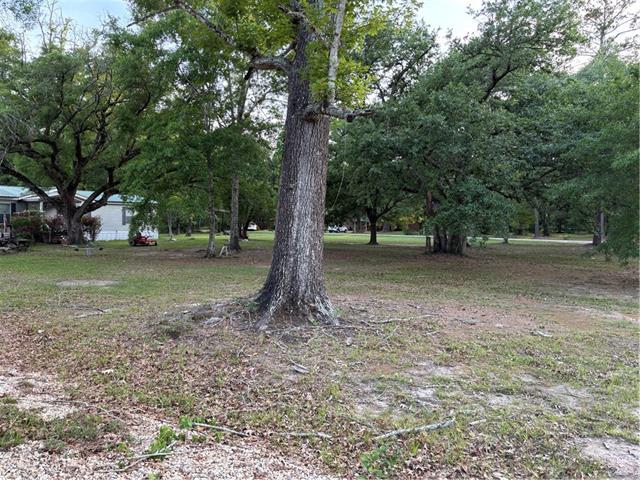 759 Brewster Road Madisonville, LA 70447 - Photo 2 of 12