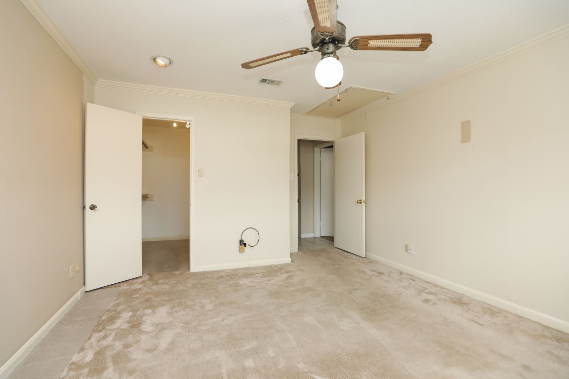 7499 Brompton Street, Unit 7499 Houston, TX 77025 - Photo 32 of 43