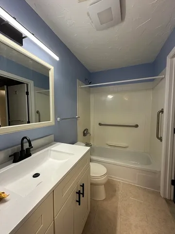 $2,900 | 79 Greenbrook Drive, Unit 79, Stoughton, MA 02072