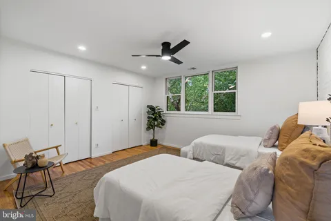 $999,900 | 117 Catharine Street, Philadelphia, PA 19147