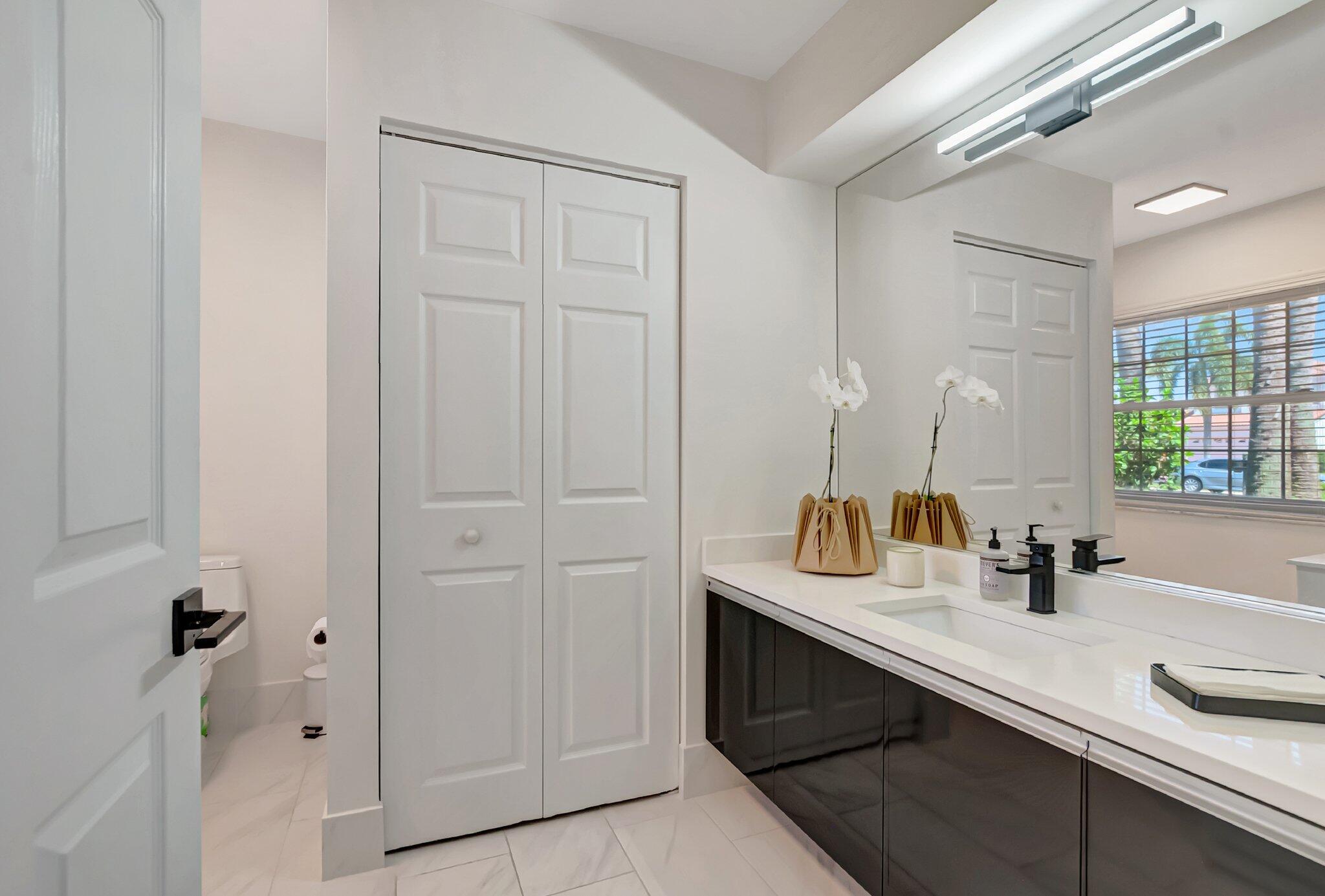 7287 Via Palomar Boca Raton, FL 33433 - Photo 20 of 47 Half bath