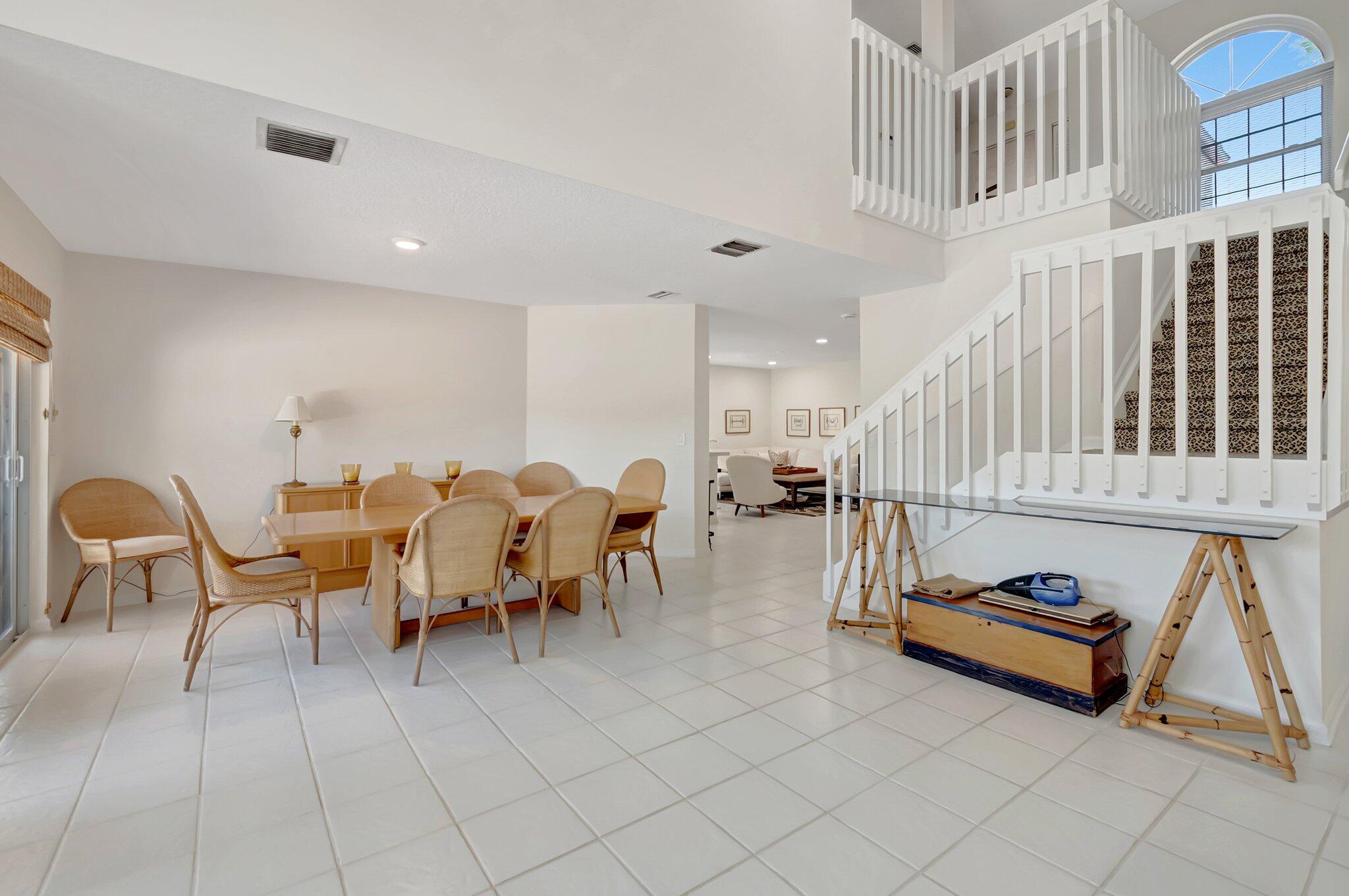 7287 Via Palomar Boca Raton, FL 33433 - Photo 10 of 47 Dining