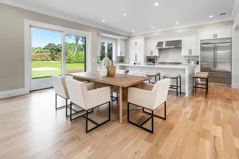 a house view with a outdoor space