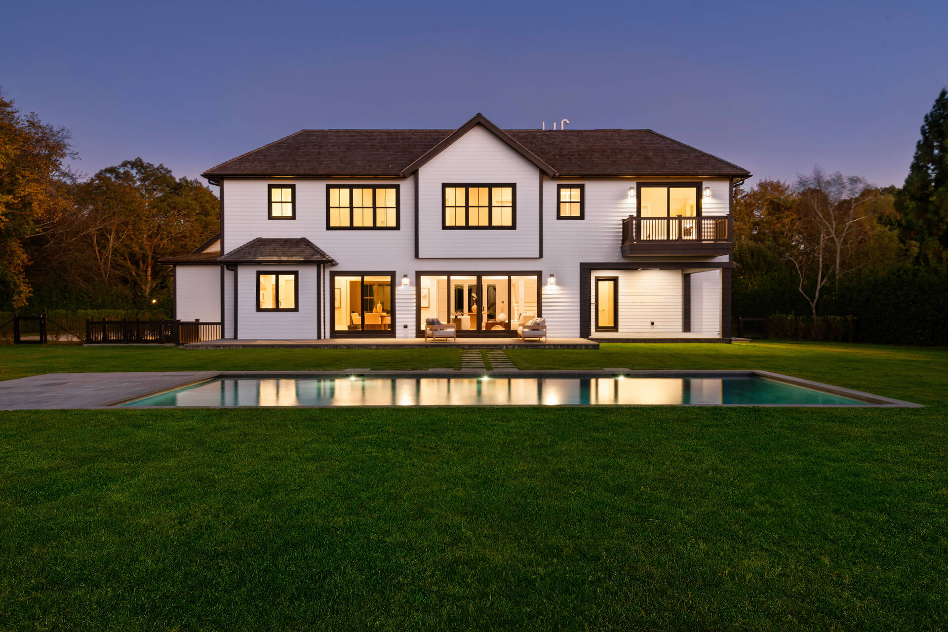 21 Cedar Lane Remsenburg, NY 11960 - Photo 4 of 50 a front view of a house with a yard