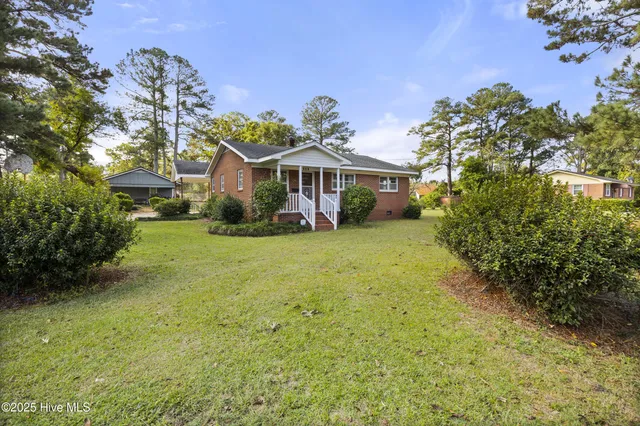 $148,500 | 601 Winfrey Street, Clinton, NC 28328